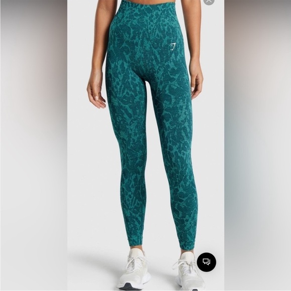 Gymshark Green Animal Print Leggings Size XS - Picture 9 of 9